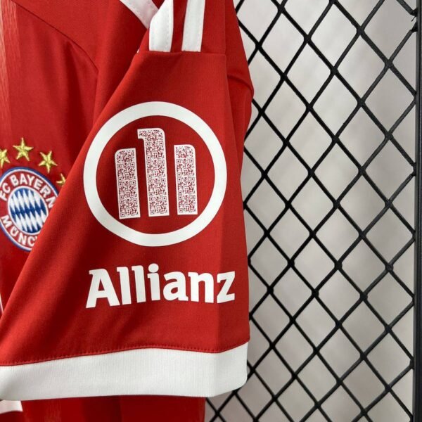 Bayern de Munique Titular 25-26 - Imagem 3
