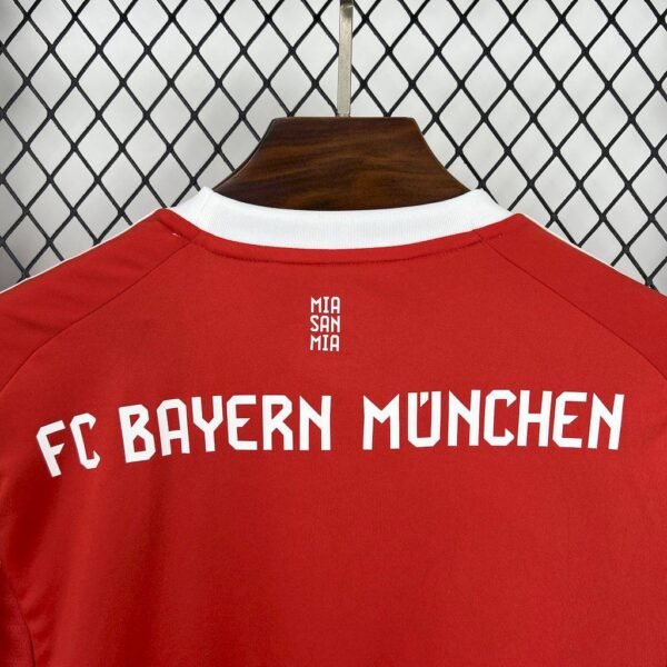 Bayern de Munique Titular 25-26 - Imagem 8